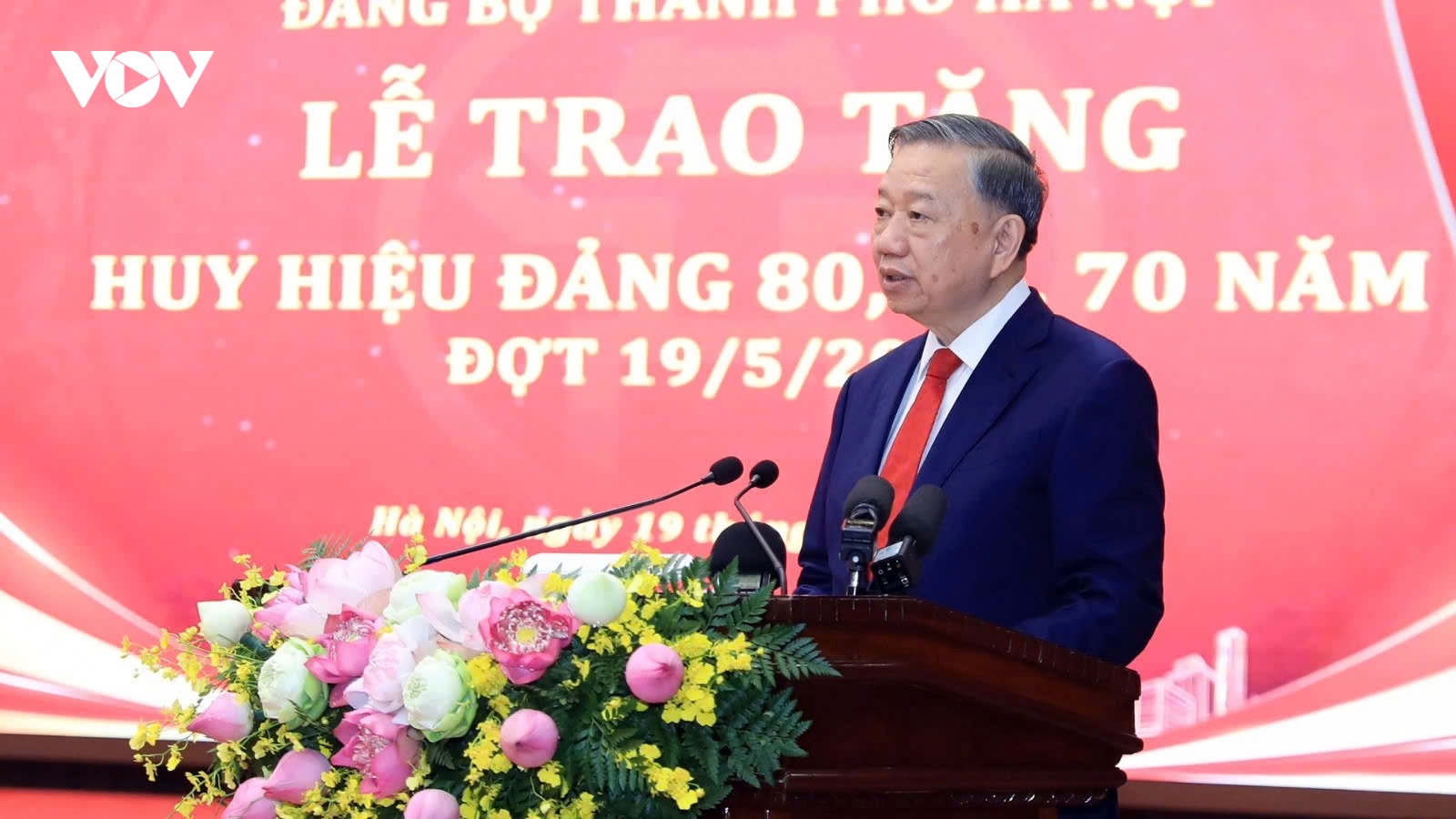 Top leader calls for greater responsibility, moral leadership among Party members